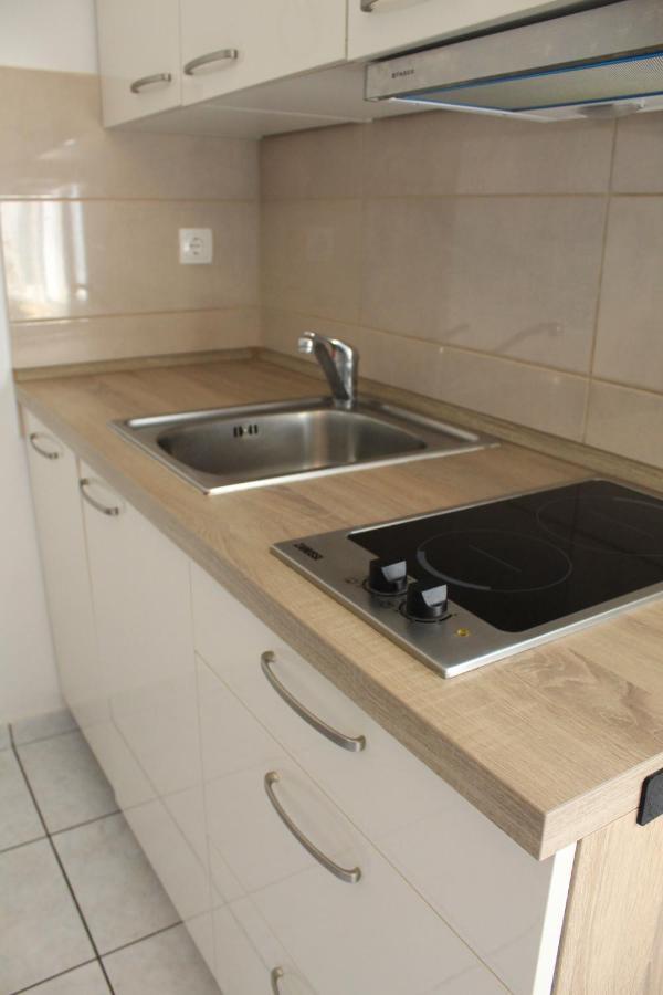 Apartments Kampor Damira Rab Town Luaran gambar