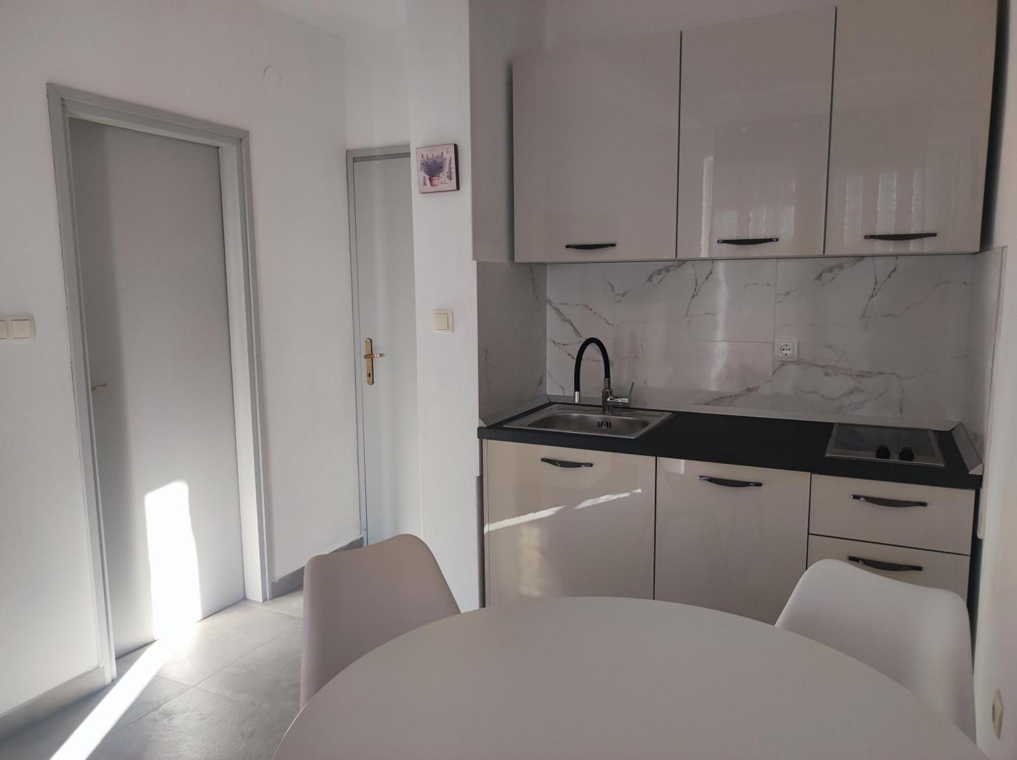 Apartments Kampor Damira Rab Town Bilik gambar